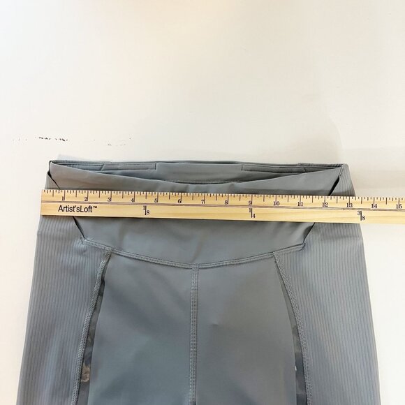 Lululemon Gloss Trim Run Super High Rise SHR Tight Leggings Gray - Size 6 - Picture 7 of 9